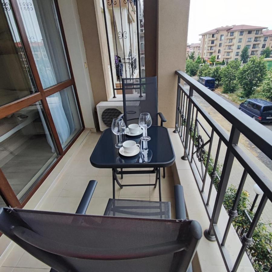 Sorrento Sole Mare - Apartments By The Beach Sveti Vlas Exterior foto