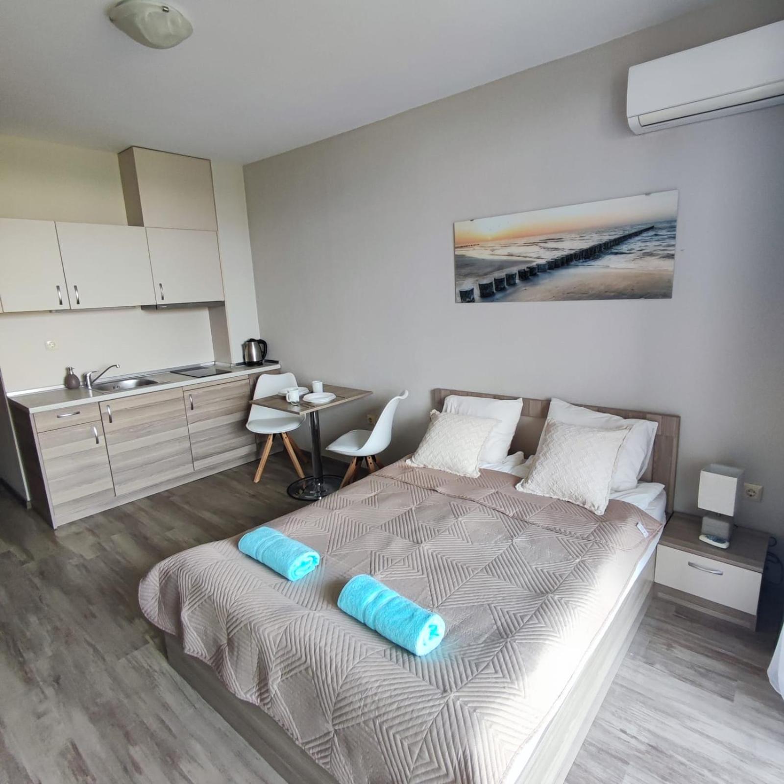 Sorrento Sole Mare - Apartments By The Beach Sveti Vlas Exterior foto